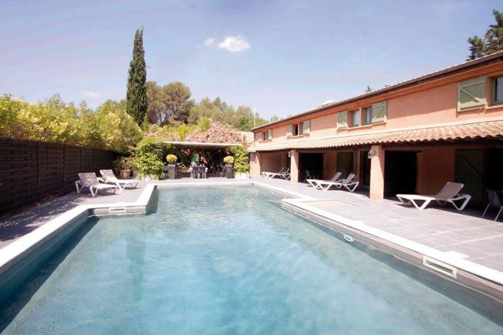 Hotel Au Relais De Trans Draguignan Exterior photo